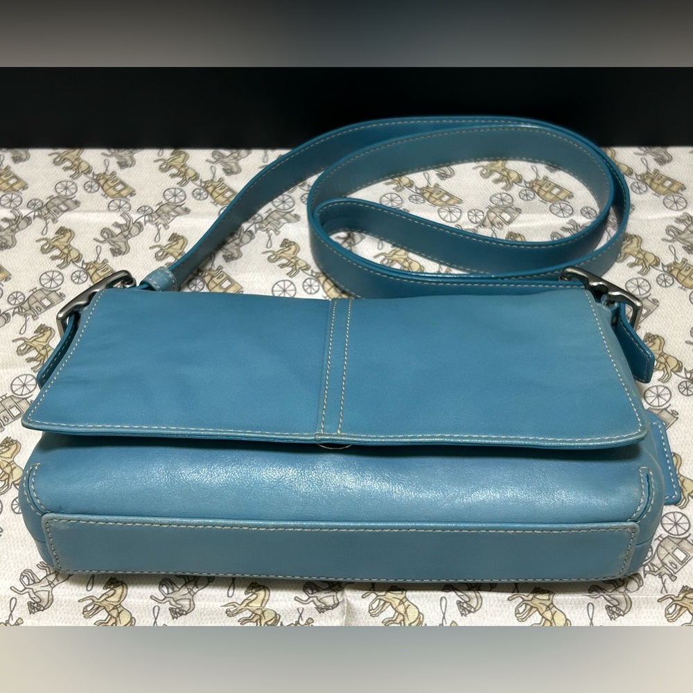 COACH Y2K ‘05 Hampton Demi Messenger Flap Convertible Strap X Body/Shoulder Bag - Picture 7 of 13